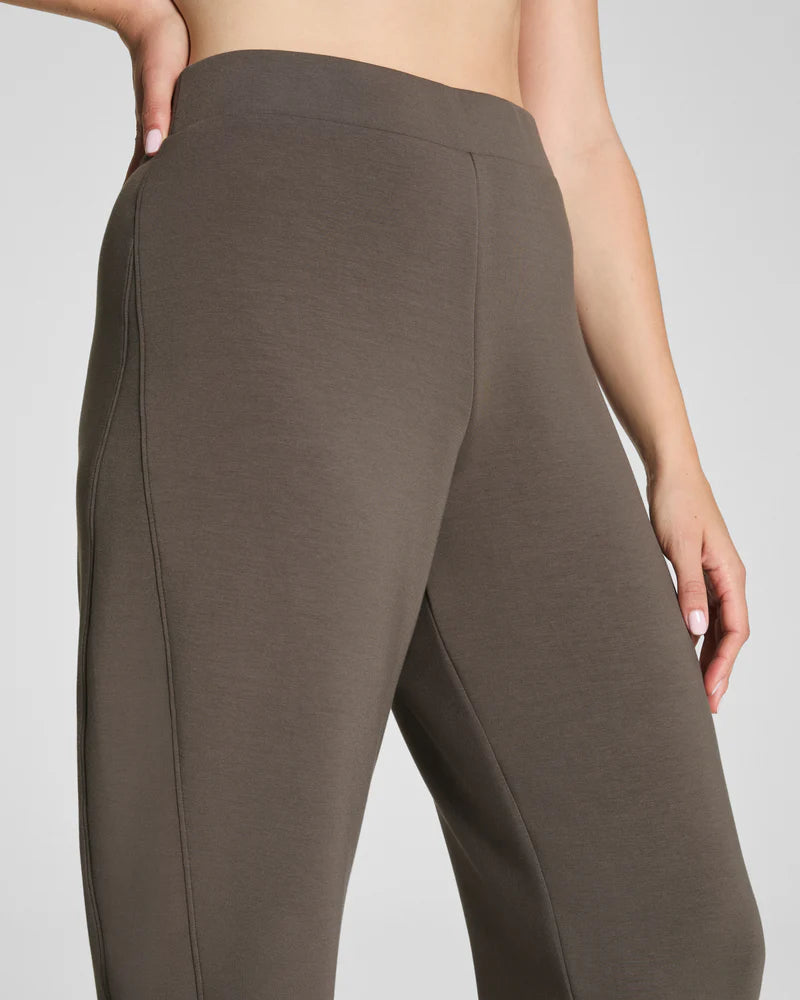 Spanx Air Essentials Barrel Leg Pants in Mineral