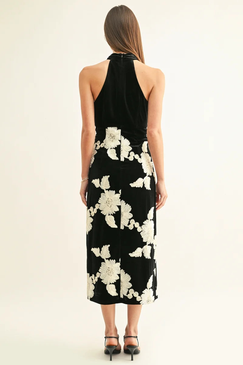 Adelyn Rae Oaklyn Flower Embellished Velvet Midi Dress in Black/Cream