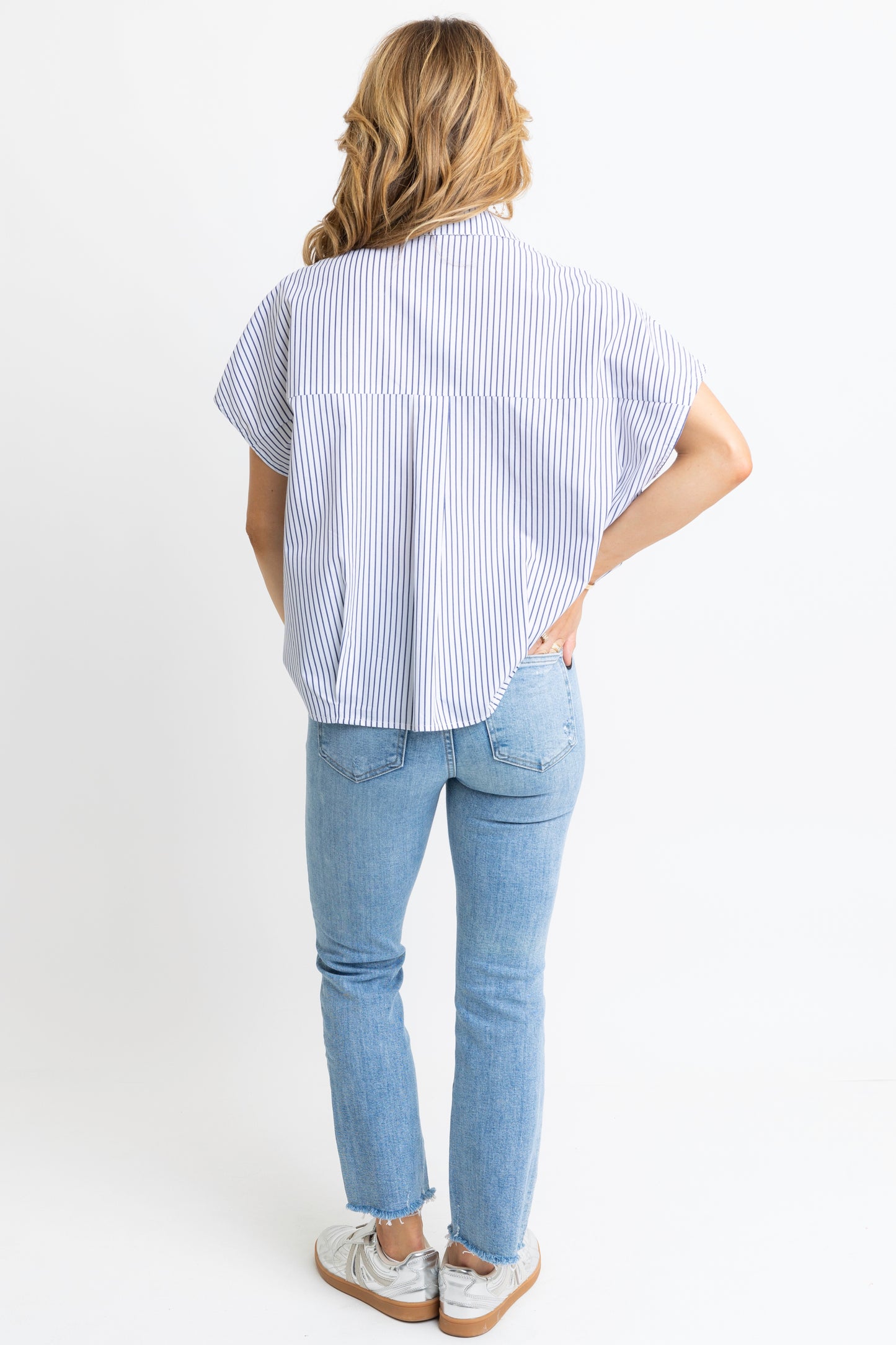 Karlie V-Neck Top in Blue/White Stripe