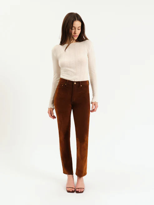 Daze Denim Smarty Pants High Rise Slim Straight in Cognac