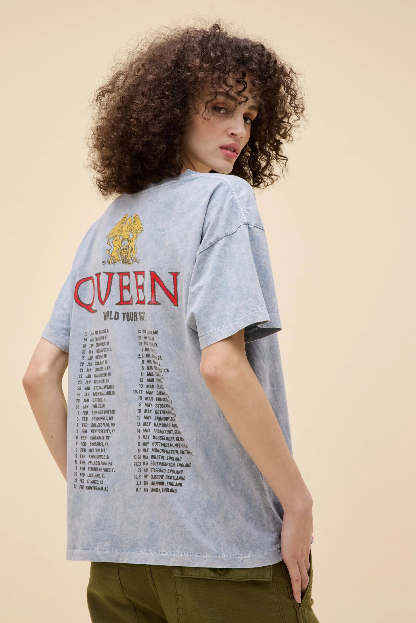 Daydreamer Merch Tee in Queen World Tour 1977