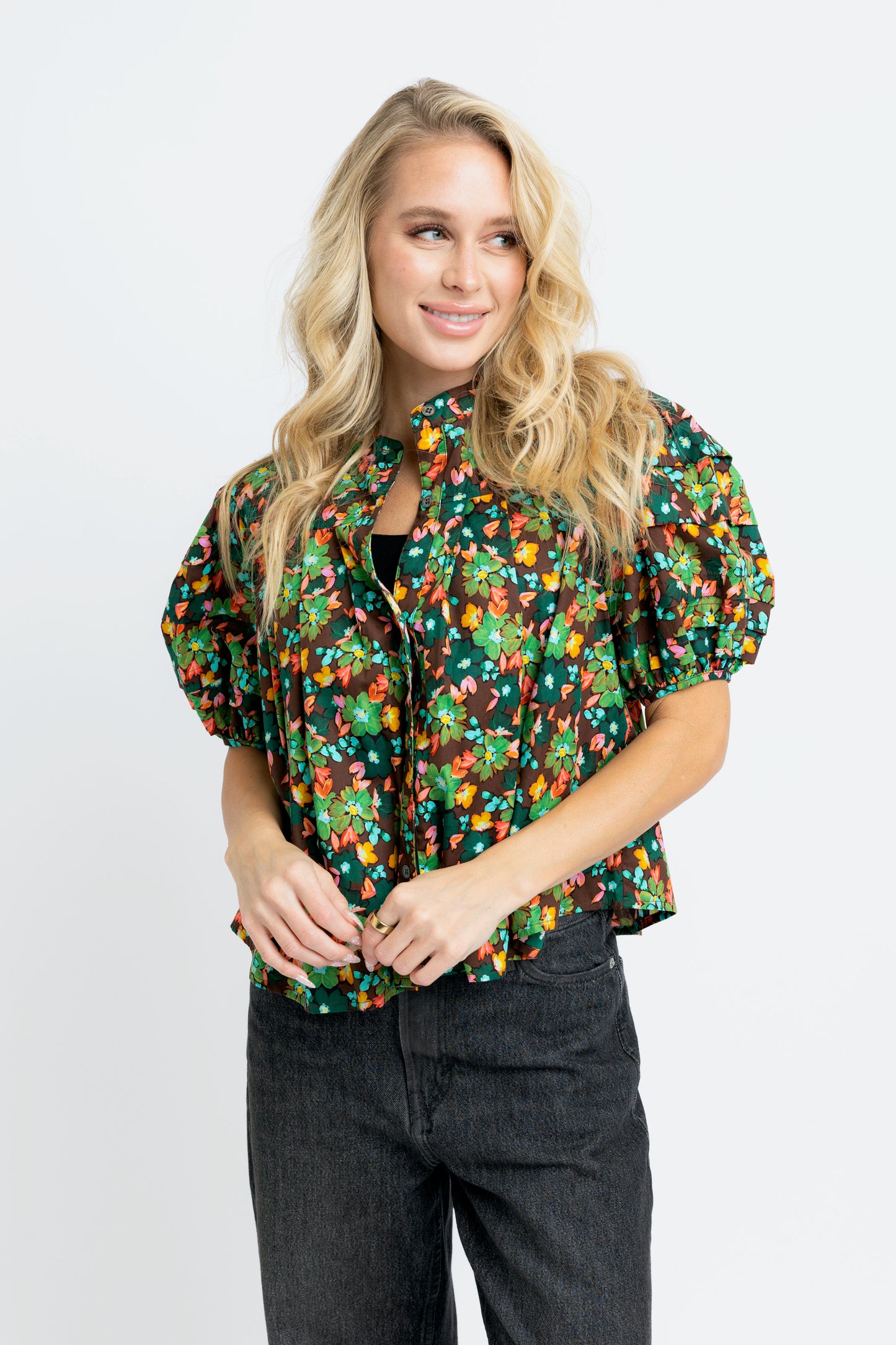Karlie Puff Sleeve Floral Top in Chocolate