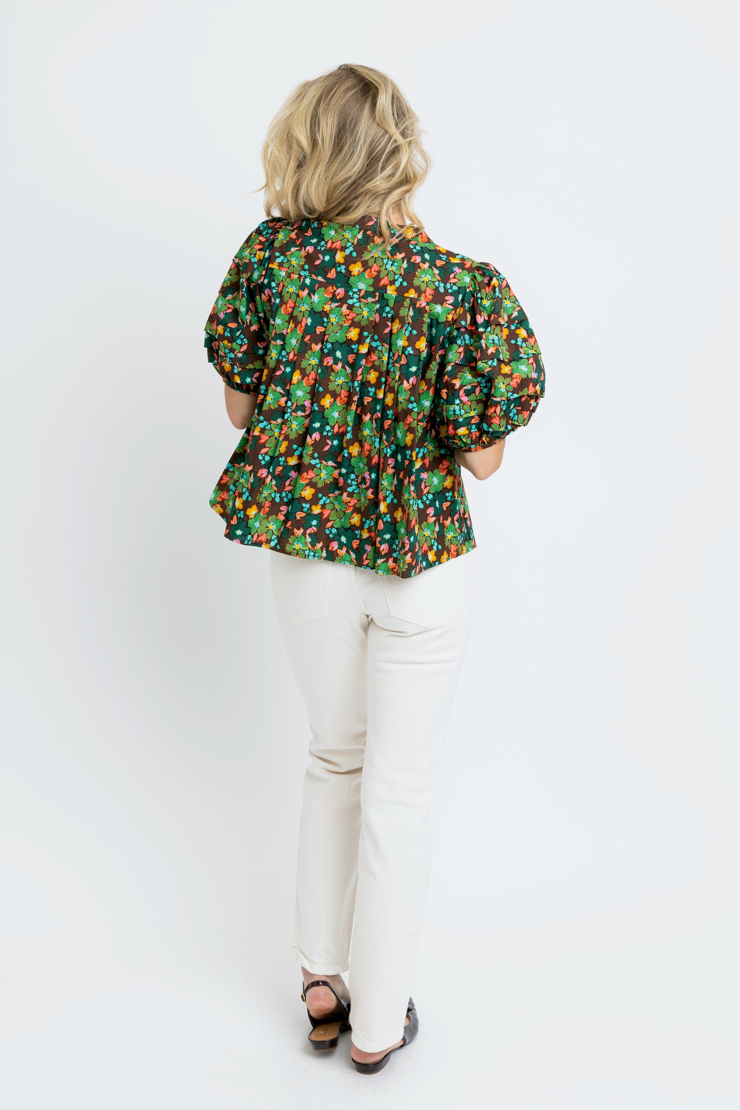 Karlie Puff Sleeve Floral Top in Chocolate