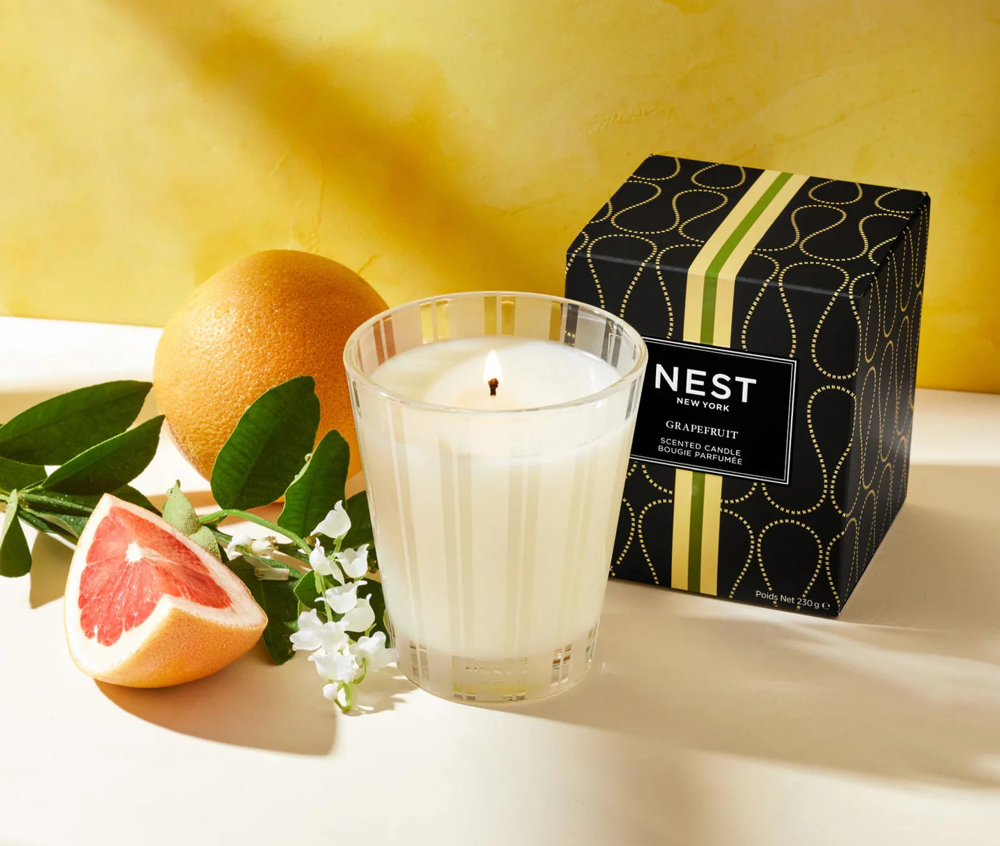 Nest New York Classic Candle in Grapefruit