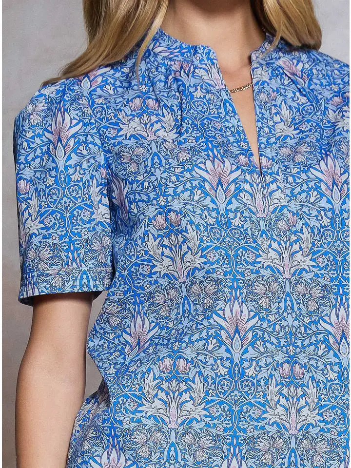 Printed Puff Sleeve Short Sleeve Top in Blue