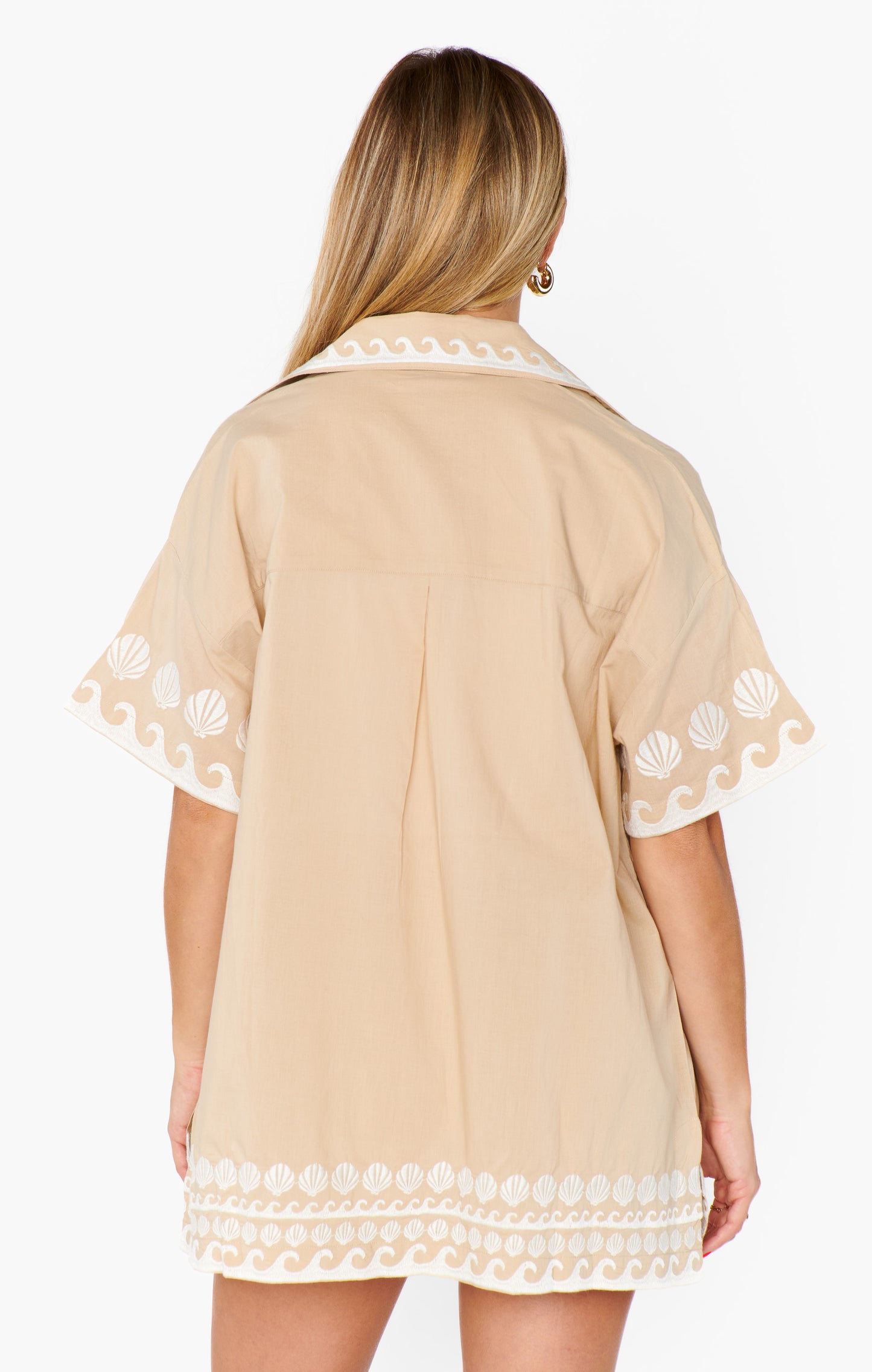 Show Me Your Mum Parker Buttondown in Latte Capri Shells