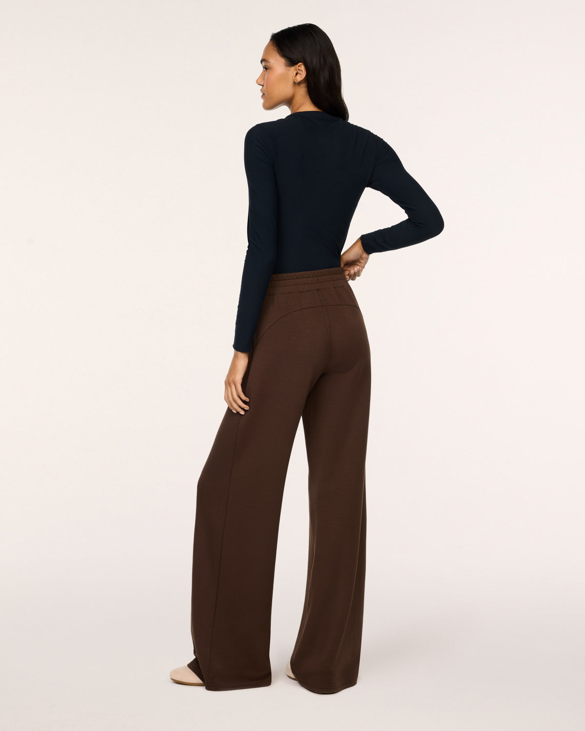 Spanx Air Essentials Wide Leg Pants in Umber Root