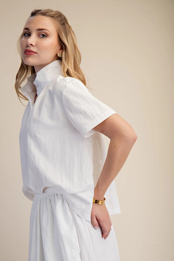 Poplin Raised Collar Blouse in White