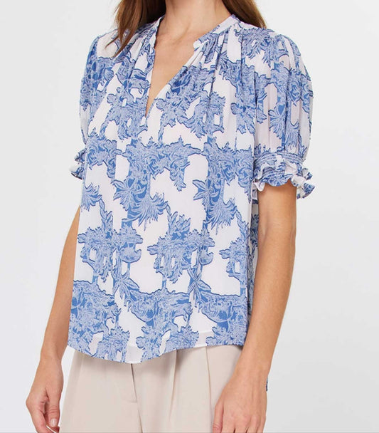 Chinoiserie Printed Blouse in Blue/White