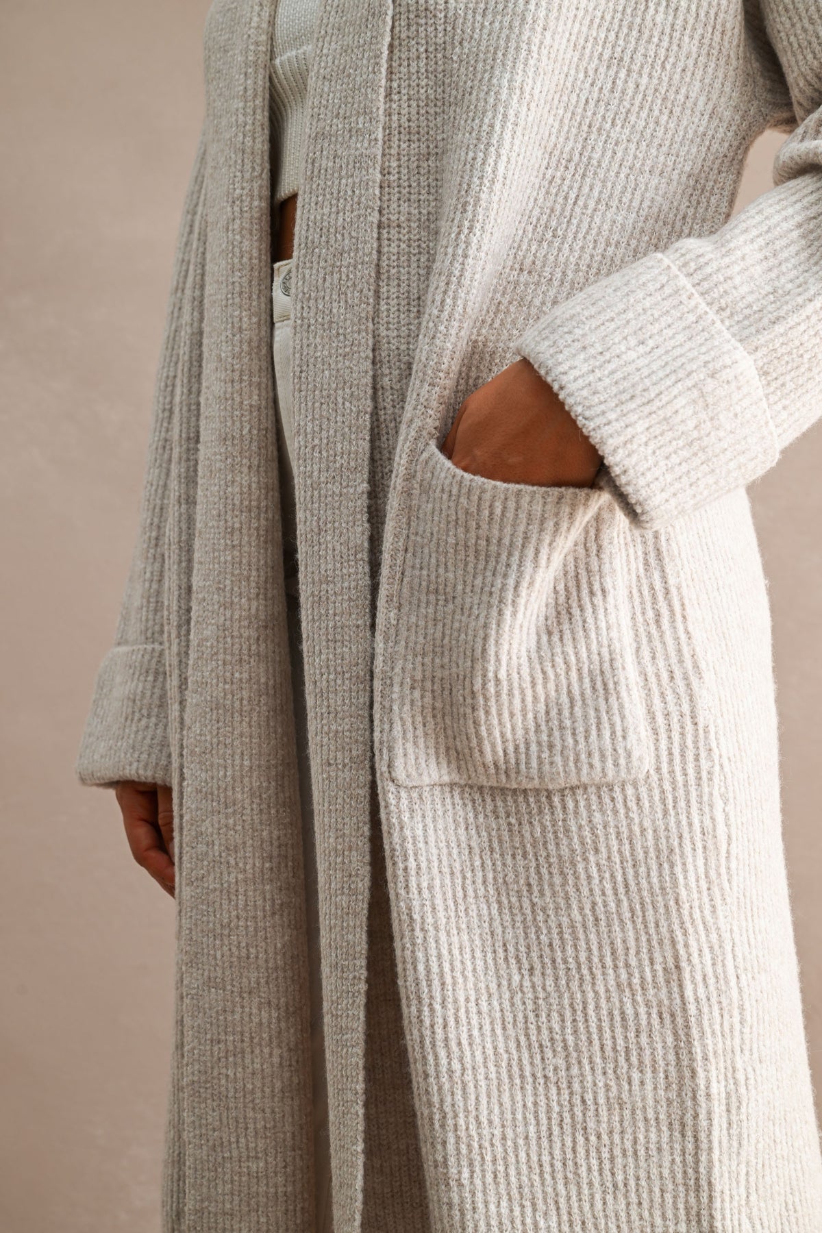 Oversized Longline Ribbed Cardigan in Taupe