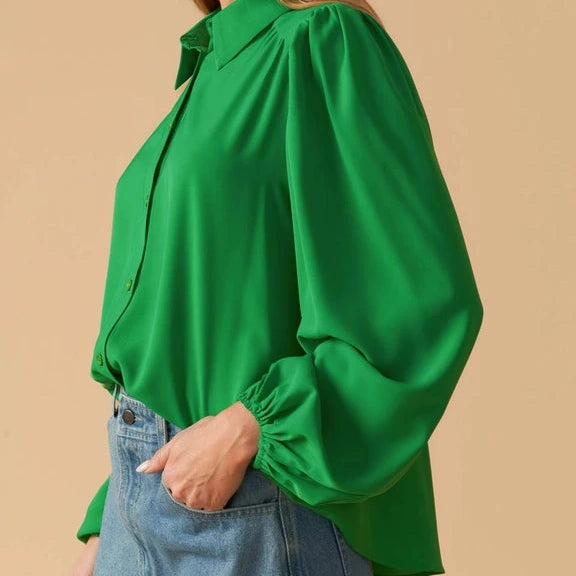 Balloon Sleeve Buttondown Blouse in Green