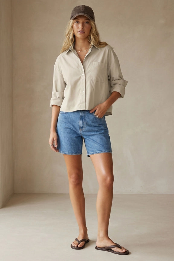 Rolled Sleeve Buttondown in Stone
