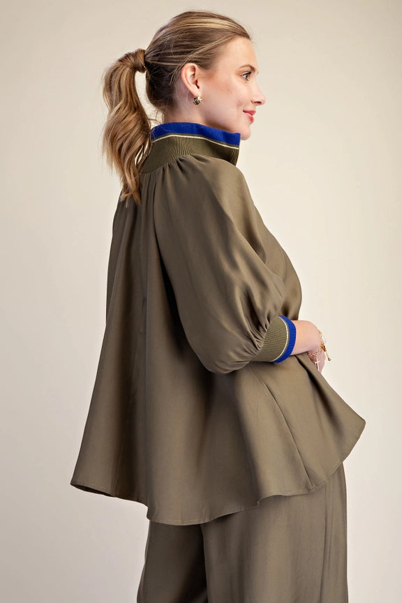 Zip Front High Collar Top with Contrastic Band in Olive/Blue