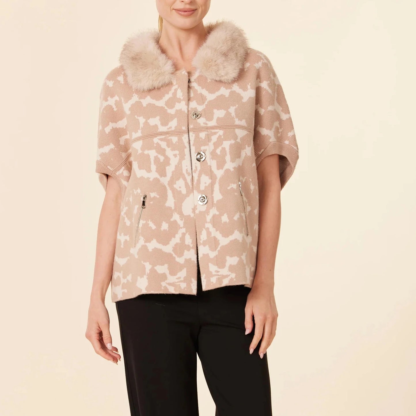 Faux Fur Trimmed Cardigan Cocoon in Cheetah