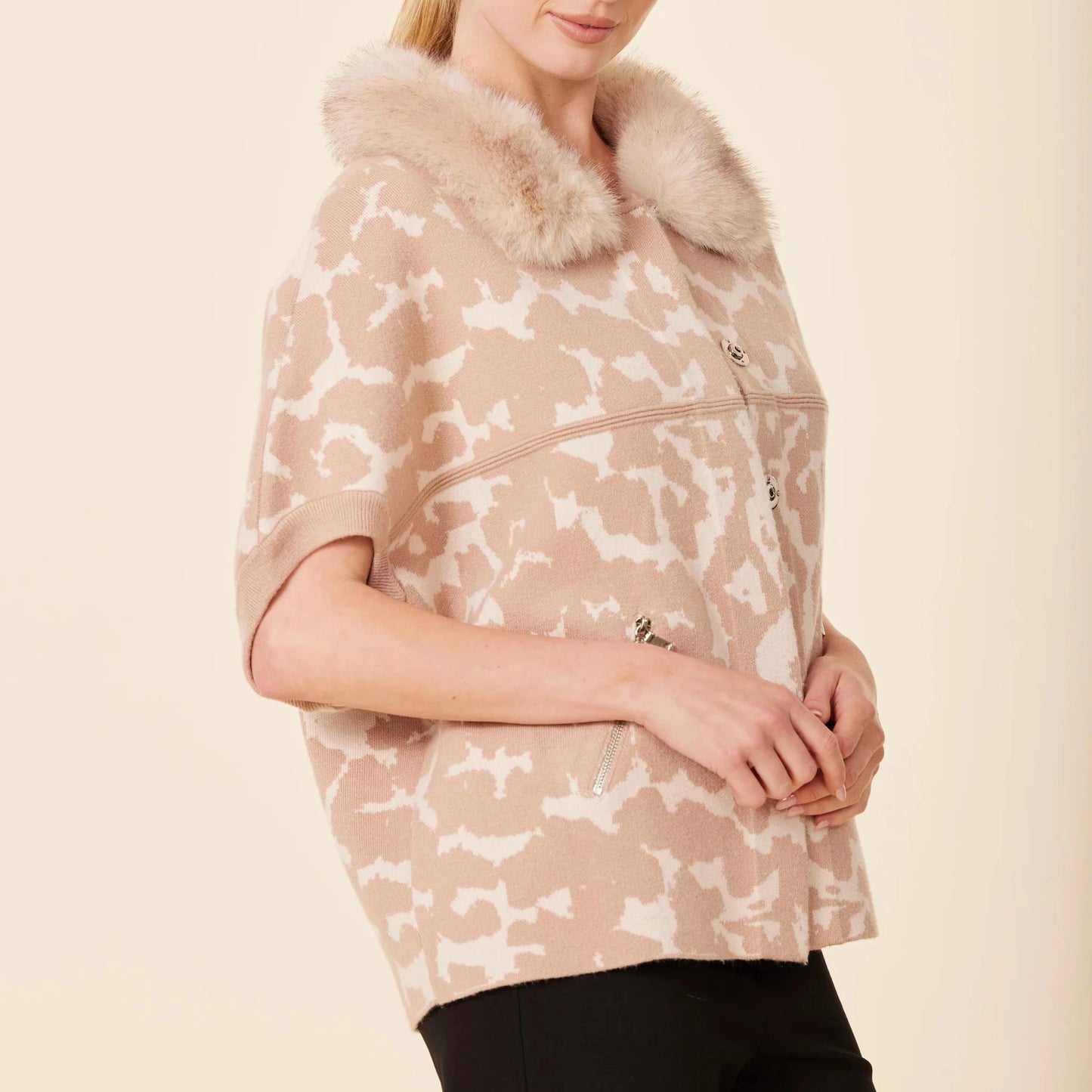 Faux Fur Trimmed Cardigan Cocoon in Cheetah