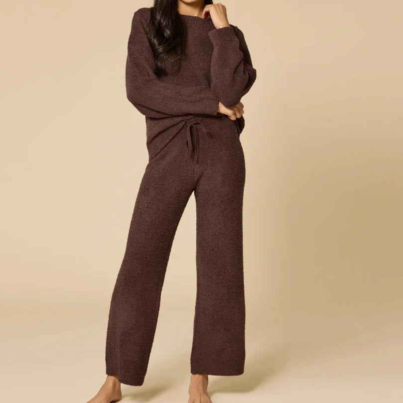 Softies Solid Reverse Seam Crew Neck Lounge Set in Espresso