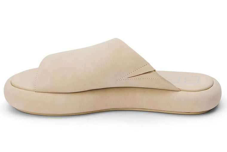 Matisse Footwear Lotus Slides in Natural