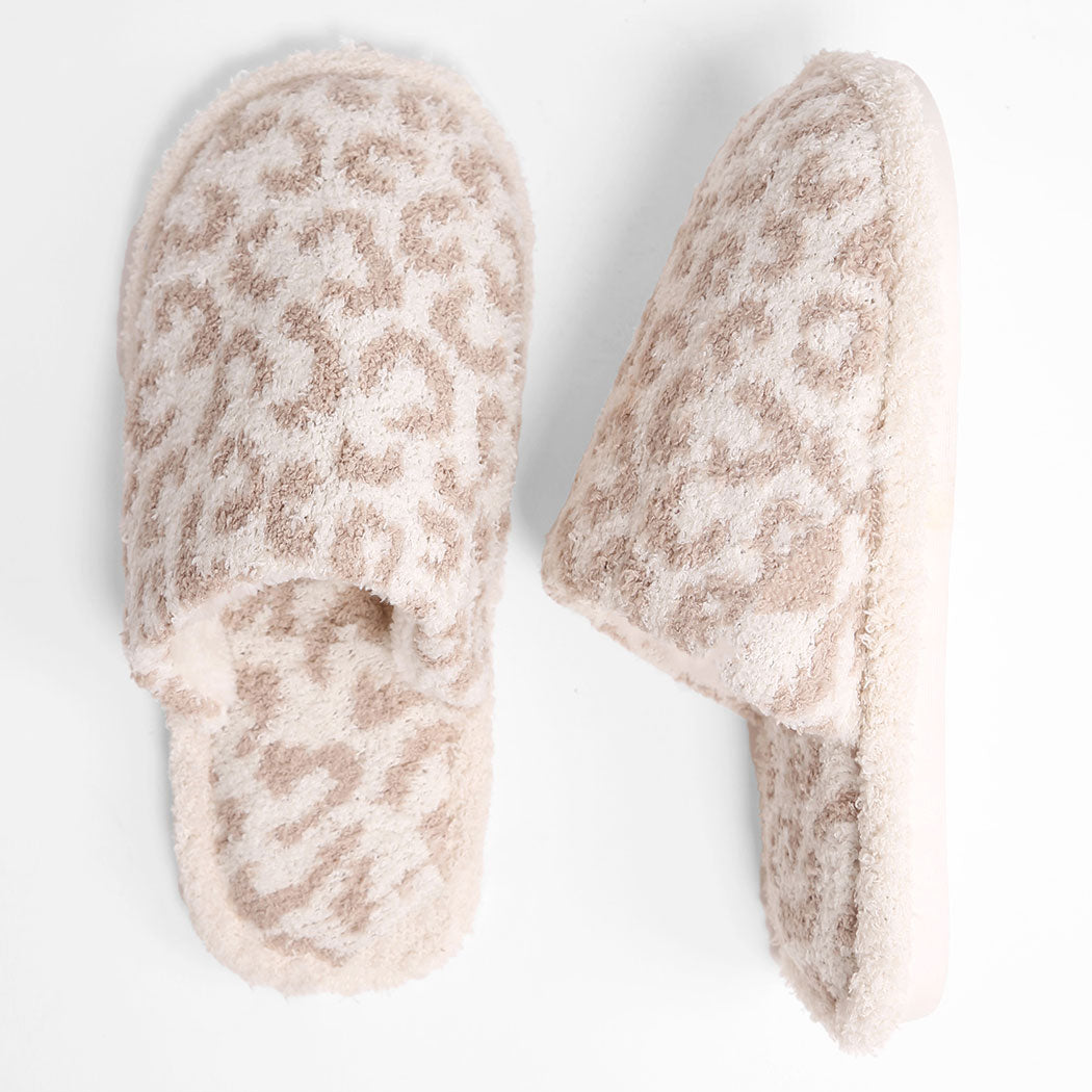 Leopard Slippers in Beige