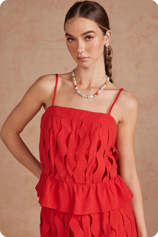 Wavy Detailed Slight Peplum Cami in Red