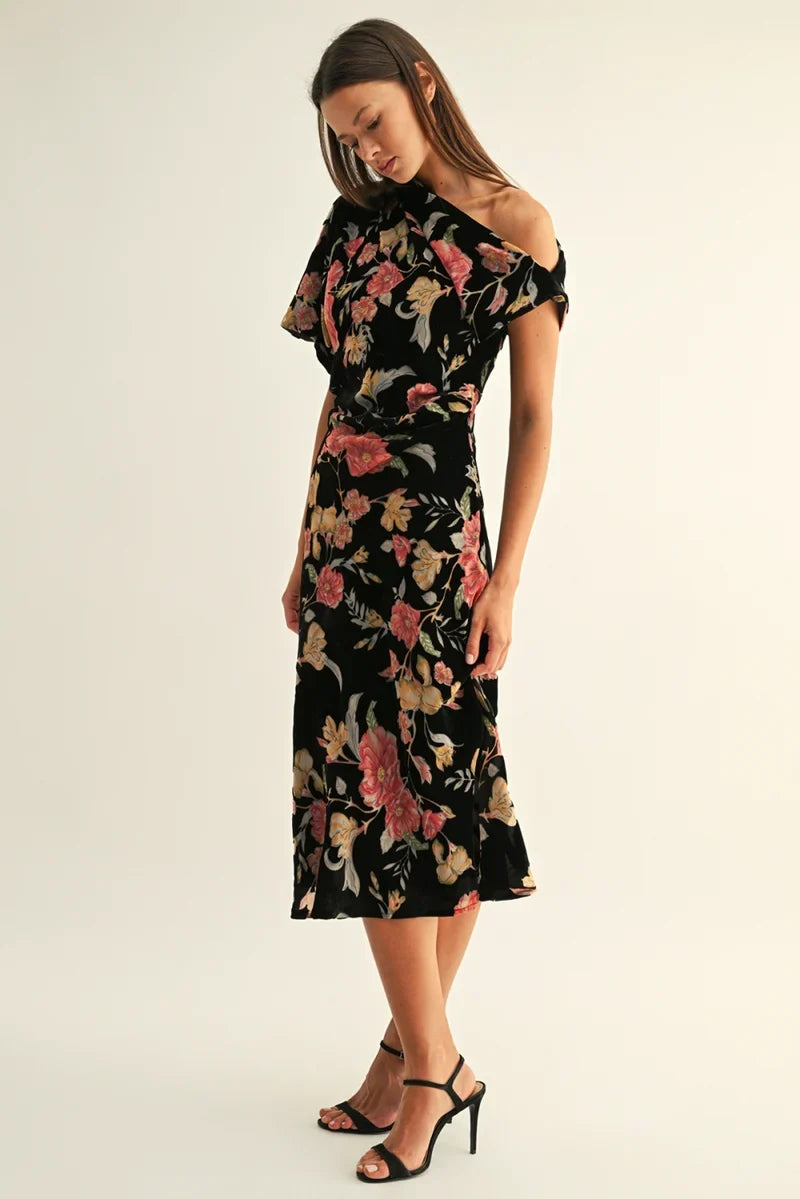 Adelyn Rae Manon Burnout Velvet Asymmetric Sleeves Midi Dress