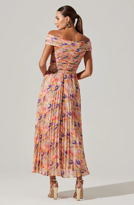 Astr the Label Leonara Pleated Midi Dress in Peach Multi