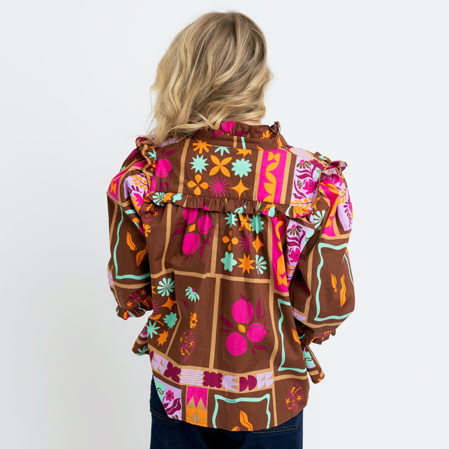 Karlie Ruffle V-Neck Top in Brown Floral