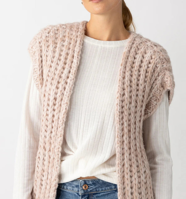 Sanctuary Chunky Knit Sweater Vest in Rosewood Marl