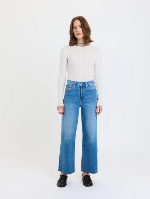 Daze Denim Pleaser High Rise Wide Ankle in Wavy