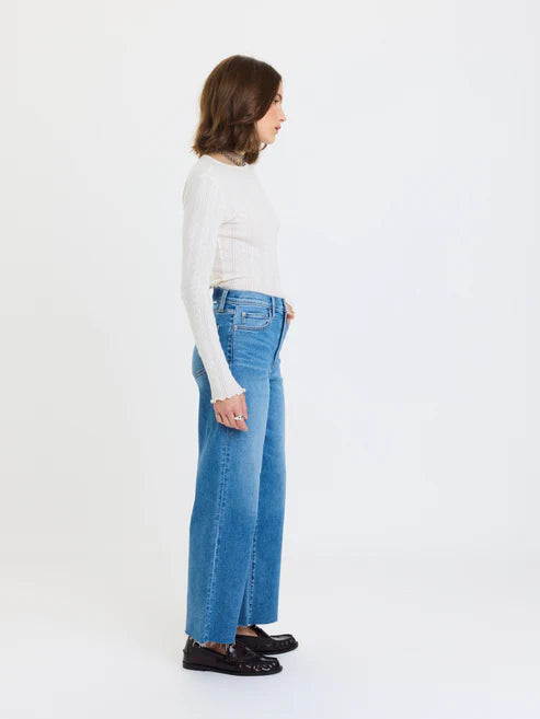 Daze Denim Pleaser High Rise Wide Ankle in Wavy