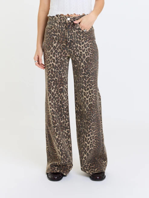 Daze Denim Far Out Wide Leg in Cool Cat