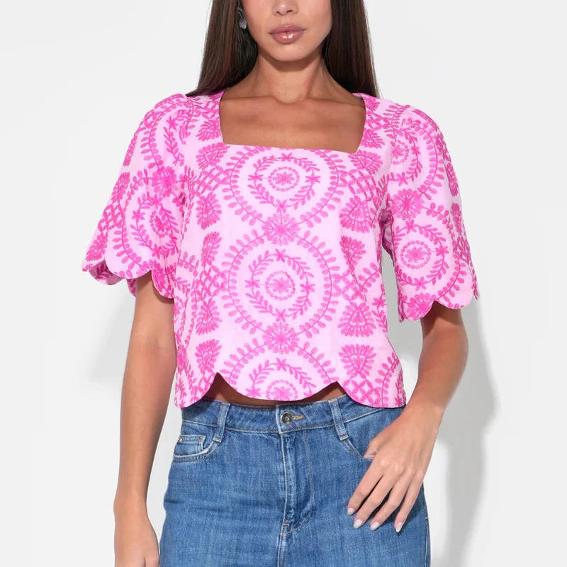 Adelyn Rae Hadley Square Neck Scalloped Embroidered Top in Lilac/Magenta