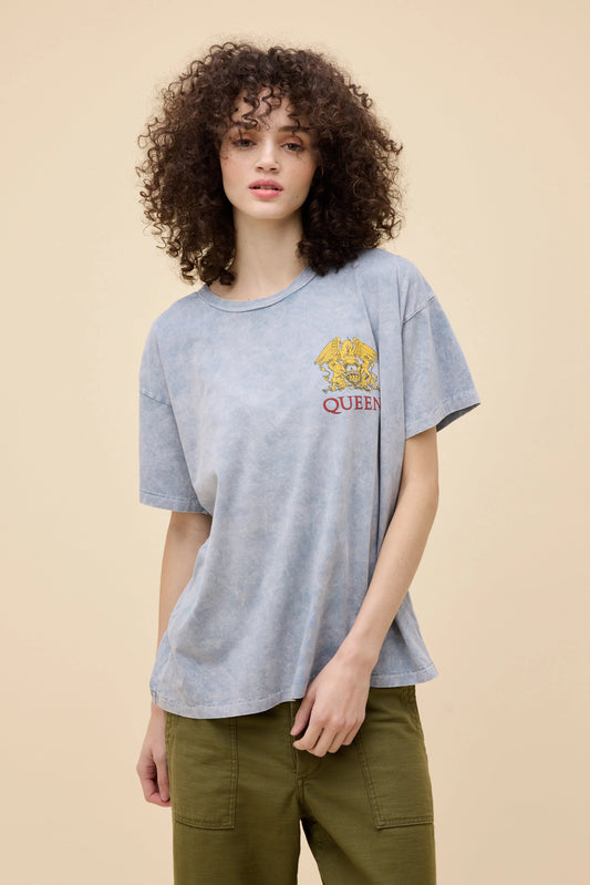 Daydreamer Merch Tee in Queen World Tour 1977