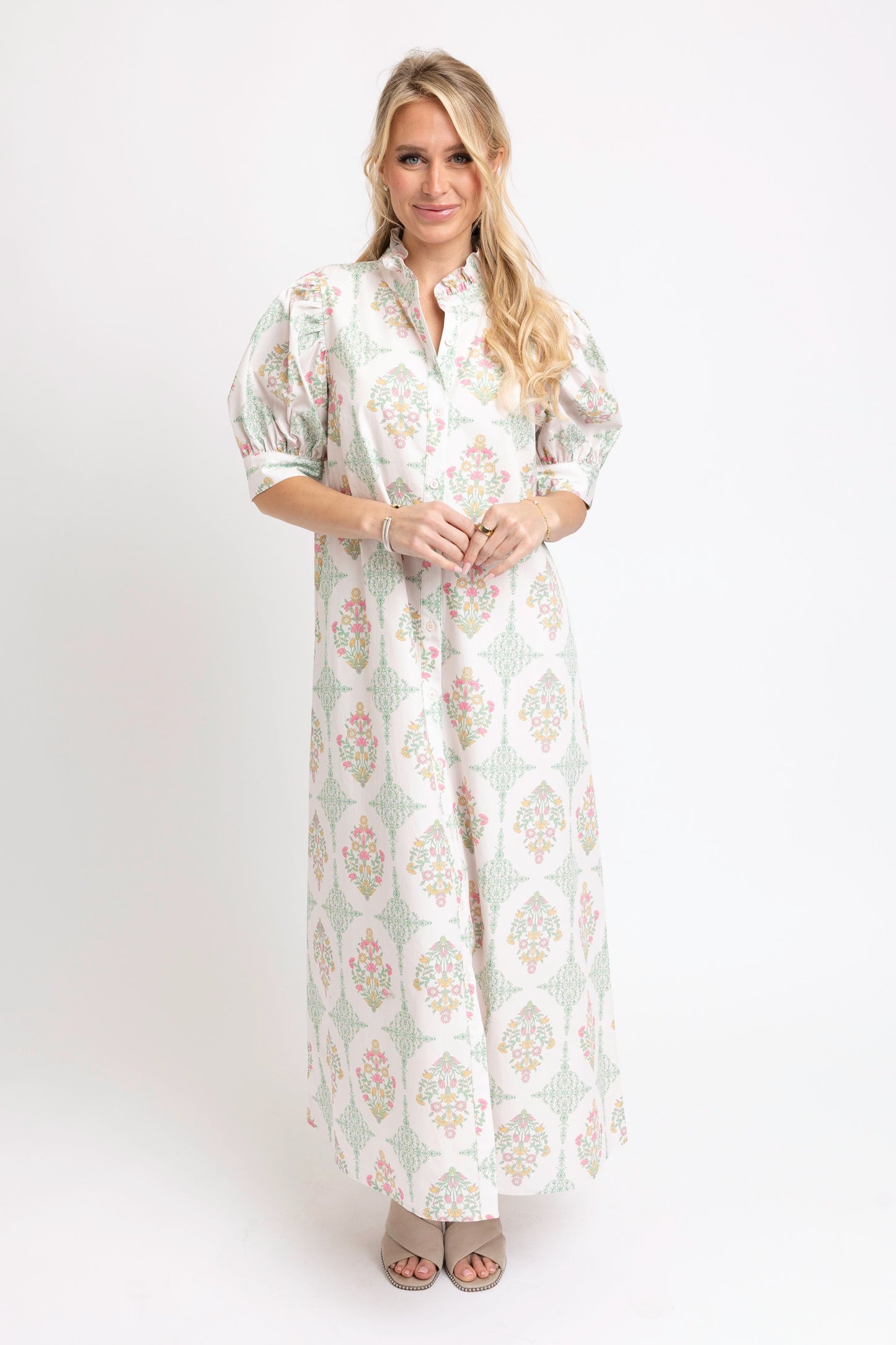 Karlie Signature Ruffled Collar Maxi Dress in Vintage Floral
