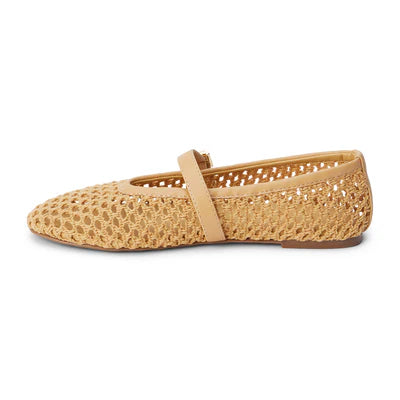 Matisse Footwear Nolita Ballet Flat in Natural