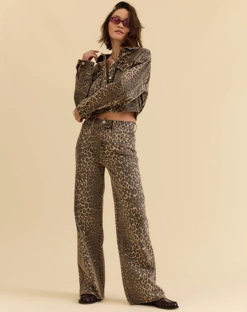 Daze Denim Far Out Wide Leg in Cool Cat