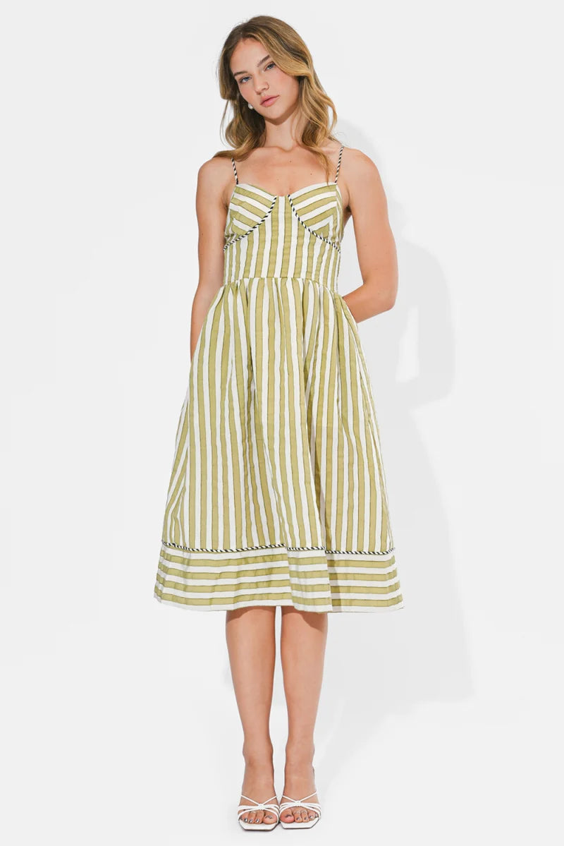 Adelyn Rae Perle Two-Toned Piped Sweetheart Neck Dress in Sage