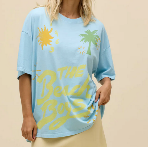 Daydreamer LA ONE SIZE Tee in Beach Boys