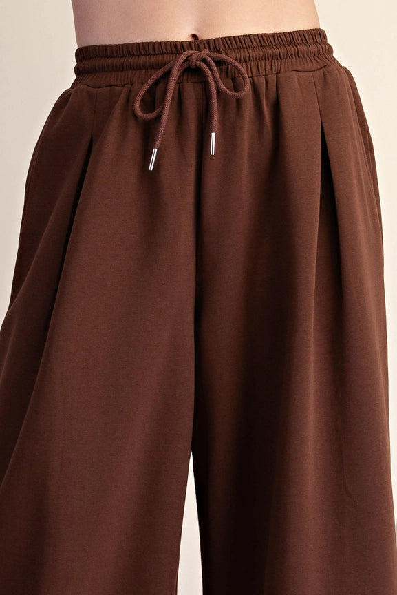 Sweatshirt Comfy Set in Chocolate
