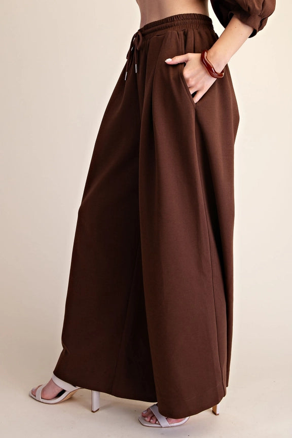 Sweatshirt Comfy Set in Chocolate