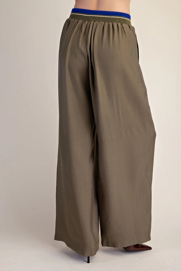 Flowy Contrast Band Pants in Olive