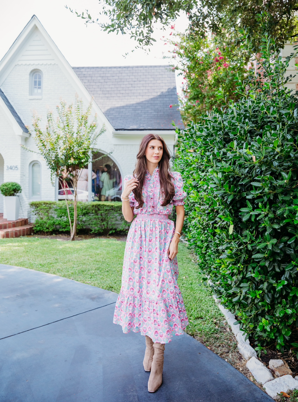 Karlie Ruffled Neck Puff Sleeve Maxi Dress in Paris Floral