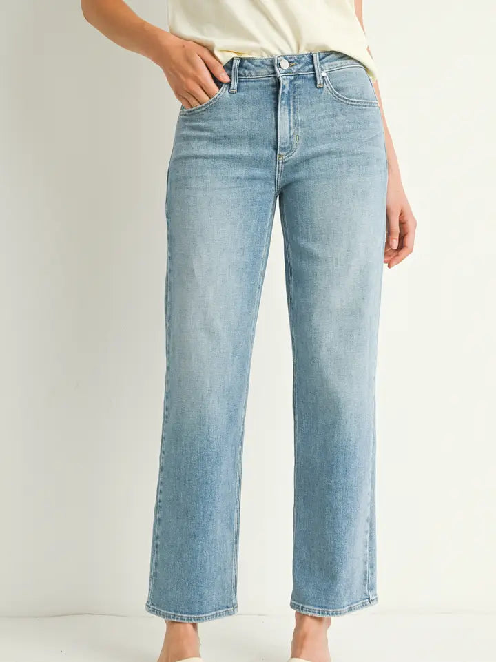 Just Black Denim Mid Rise Stretchy Straight Leg in Light Wash