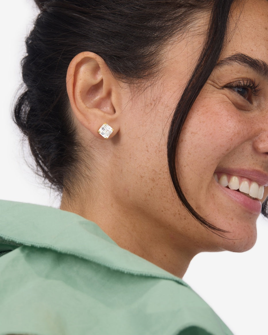 Melinda Maria Queen Studs in Gold