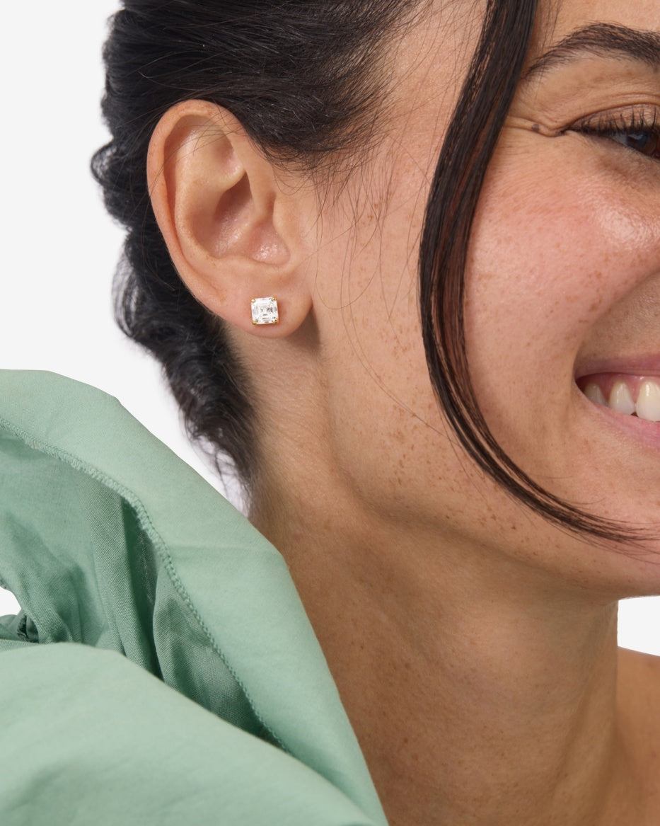 Melinda Maria Queen Studs in Gold