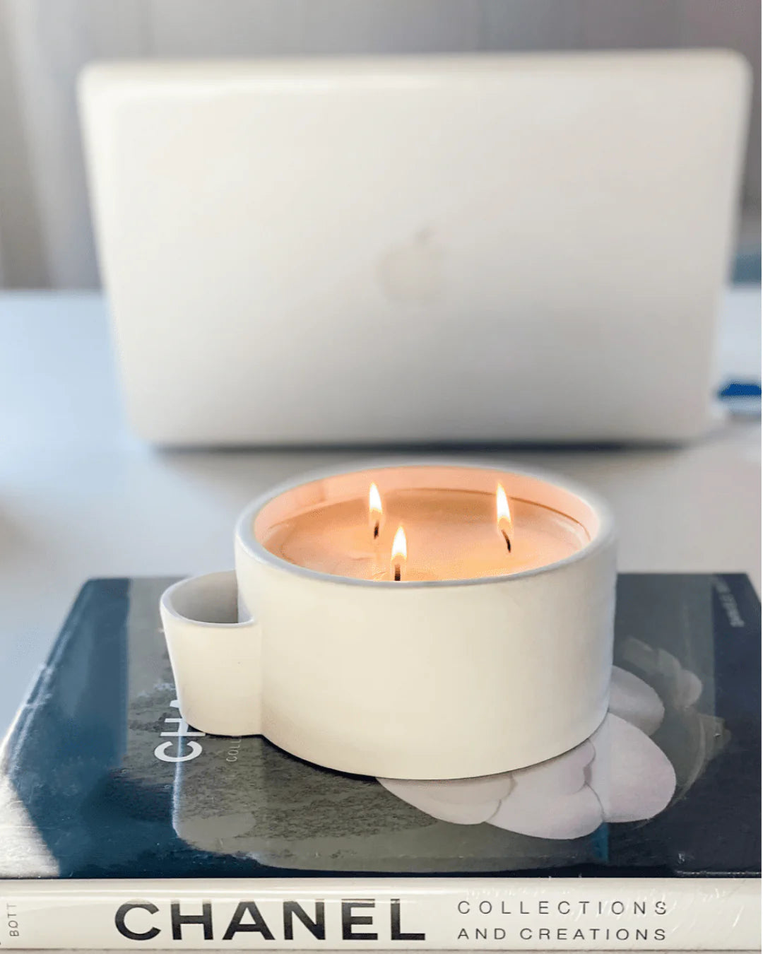 Thomas Blonde The Perfect Match Candle in Blonde
