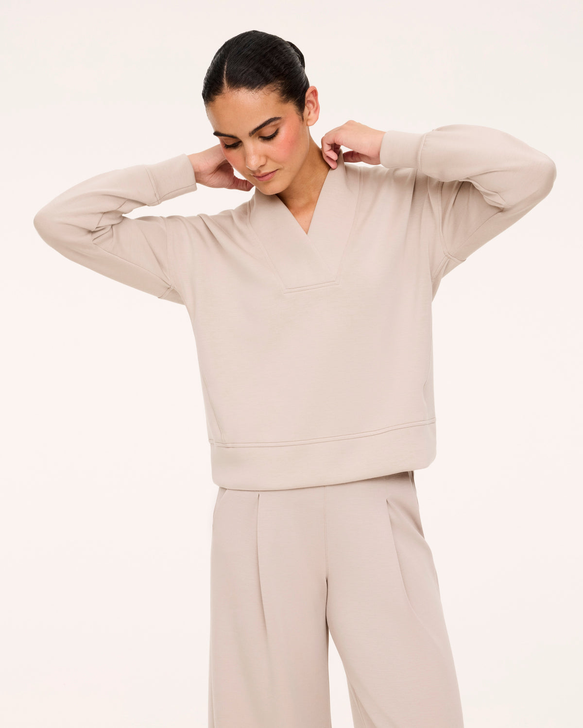 Spanx Air Essentials V-Neck Long Sleeve in Mushroom